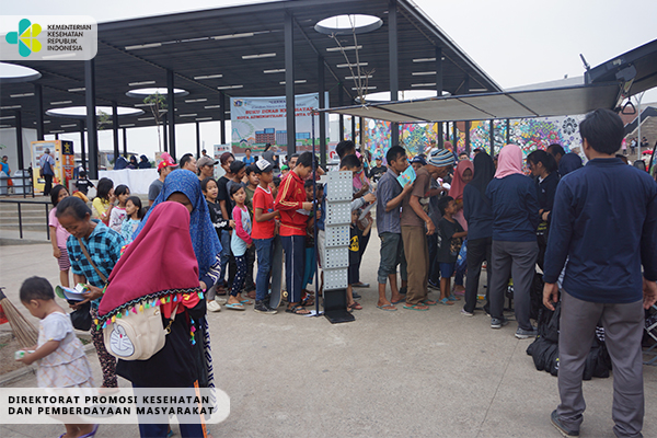 Ngabuburit Sehat di RPTRA Kalijodo