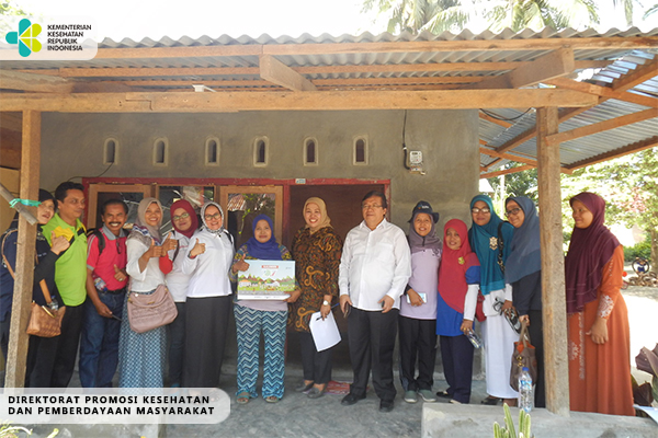 Kegiatan Benah Rumah Di Padang Pariaman