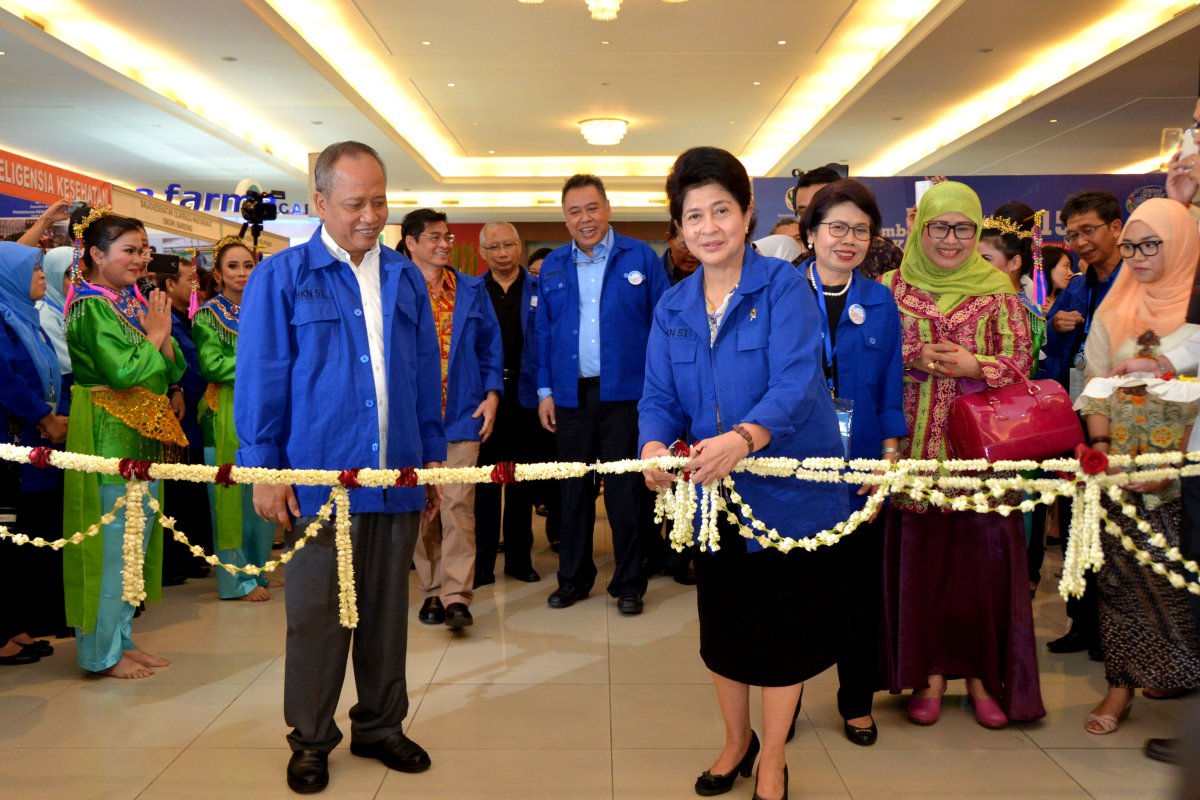 Menkes Buka Pameran Pembangunan Kesehatan Tahun 2015